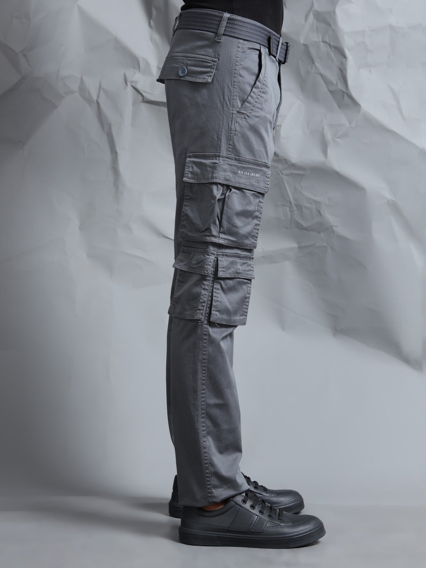 Men M Grey Cargo Pocket With Belt