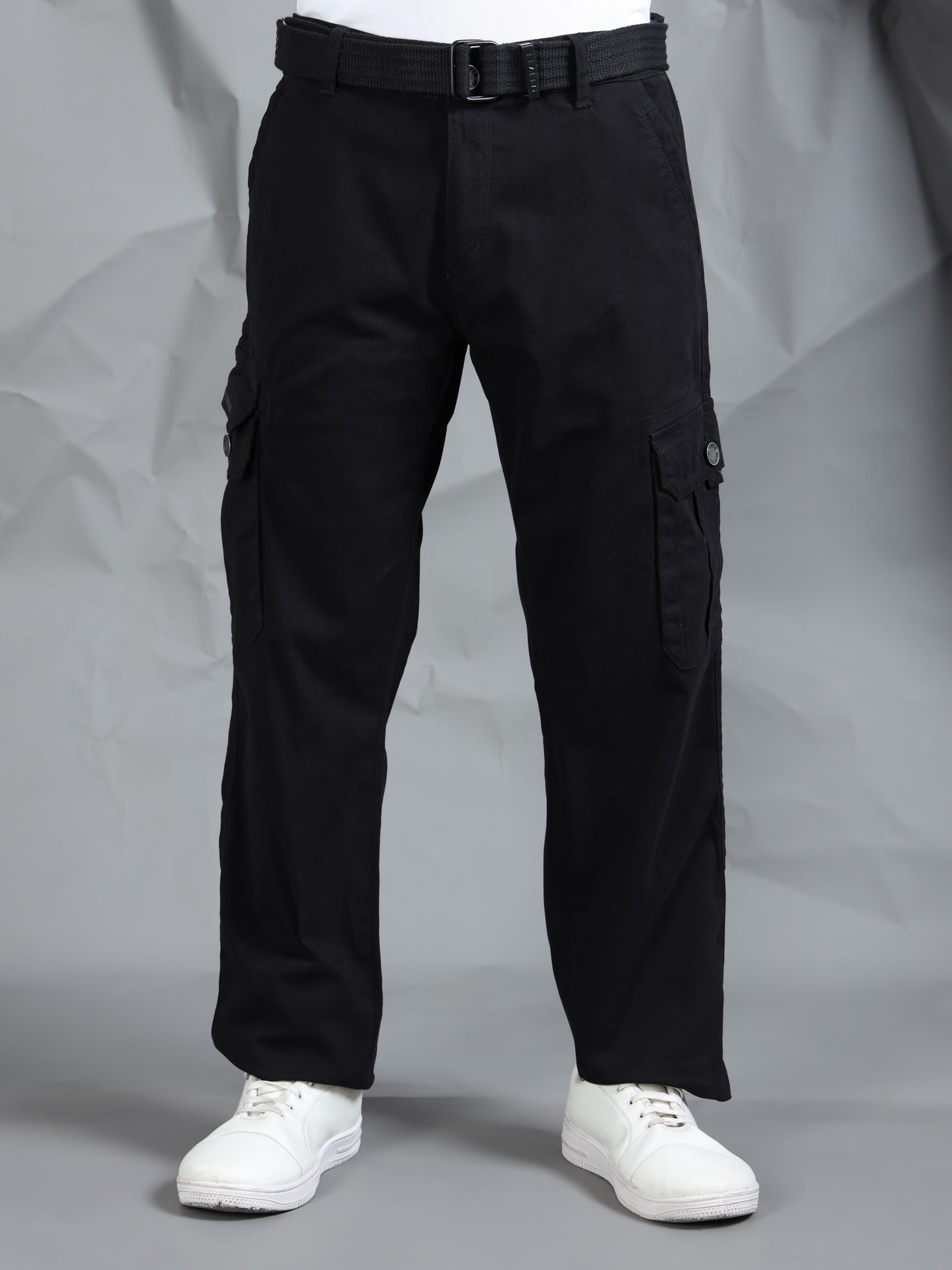 Men Black Cargo Pockets Pant