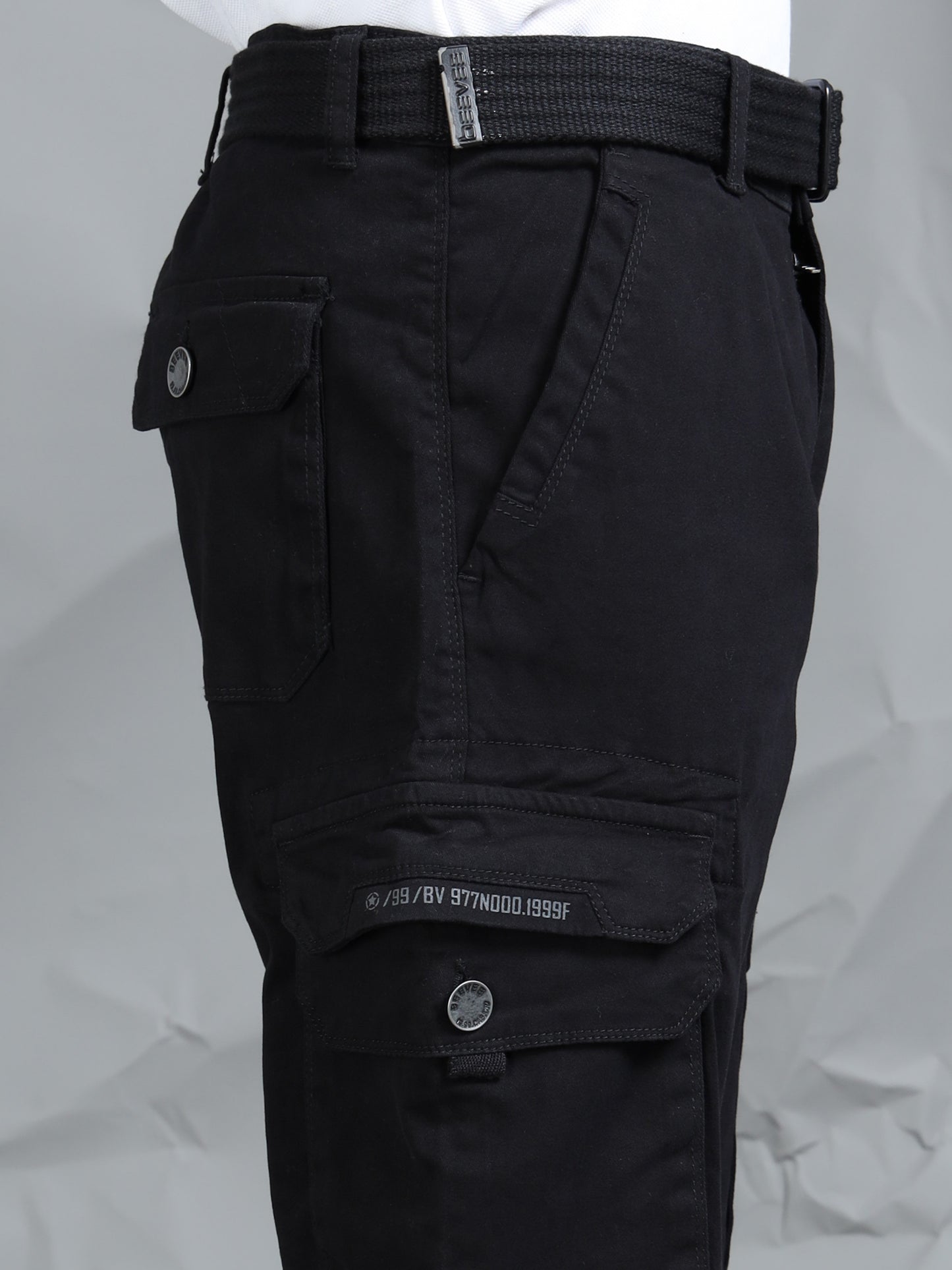 Men Black Cargo Pockets Pant