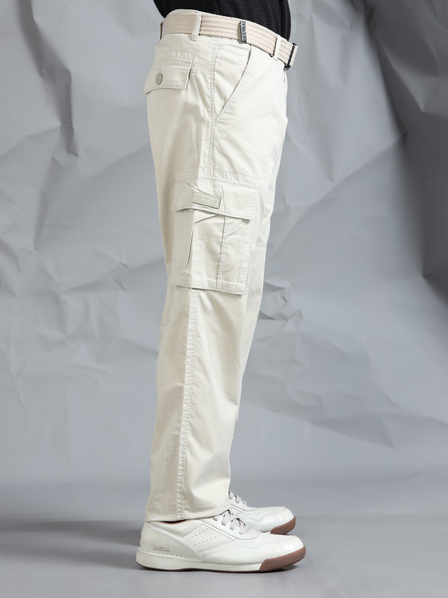 Men Beige Cargo Pants With Belt