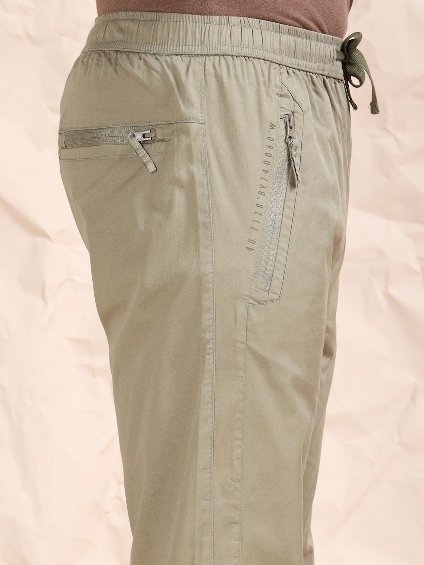 Olive Regular Fit Cotton Lycra Solid Pyjama