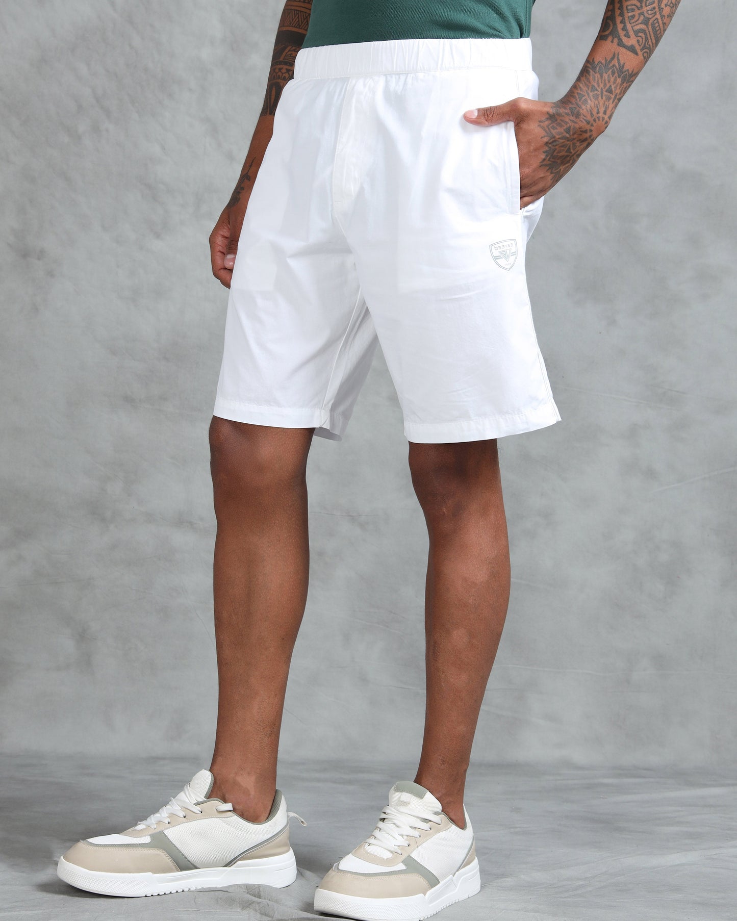 Solid Men White Regular Shorts