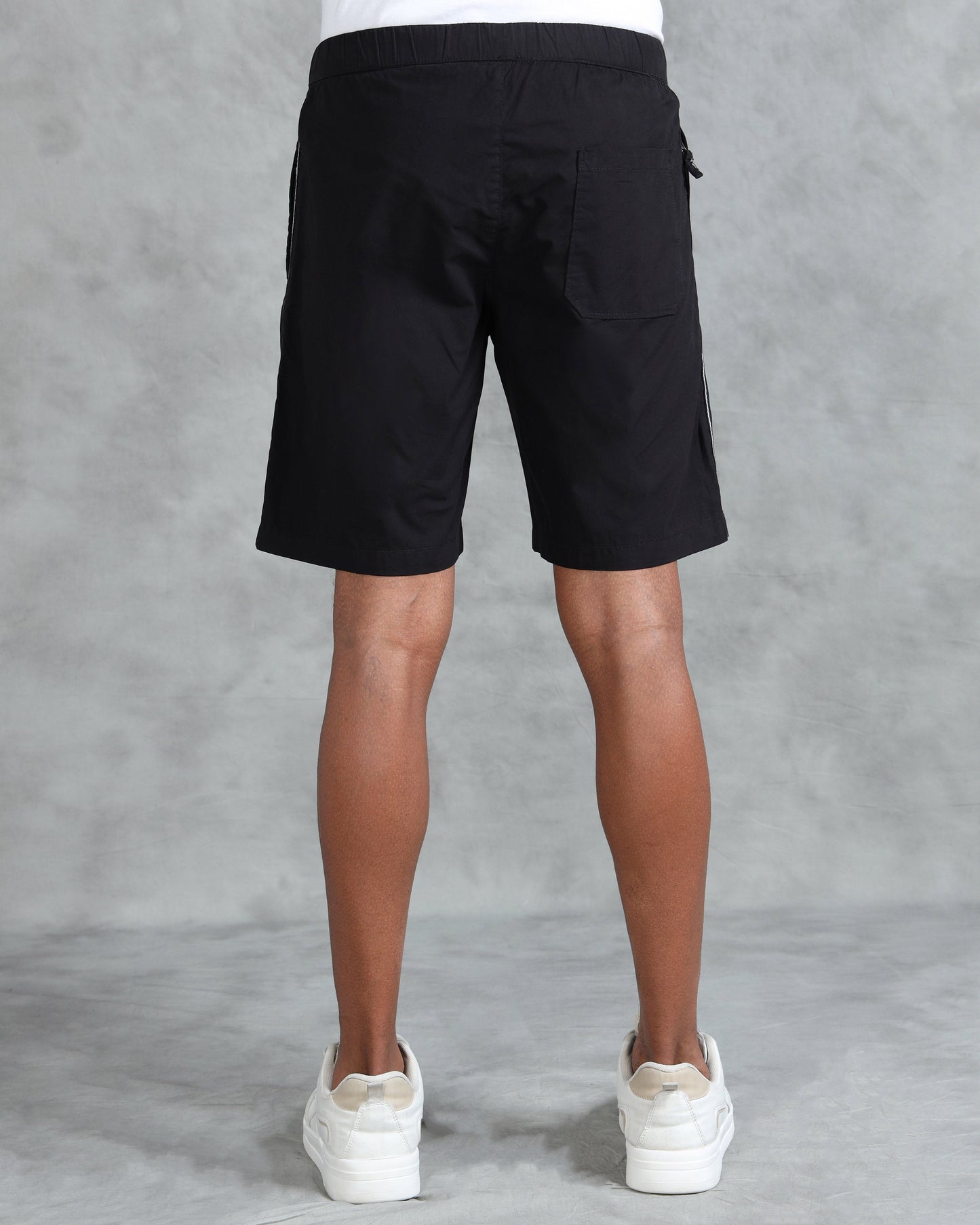 Solid Men Black Regular Shorts