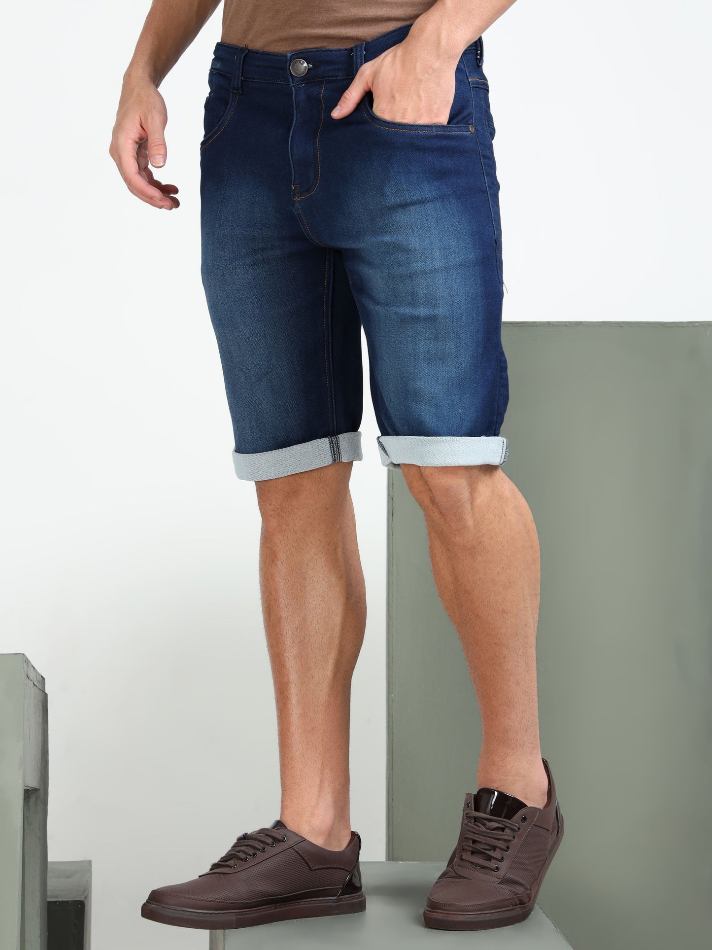 Men's Black Solid Cotton Lycra Mid-Rise Casual Shorts