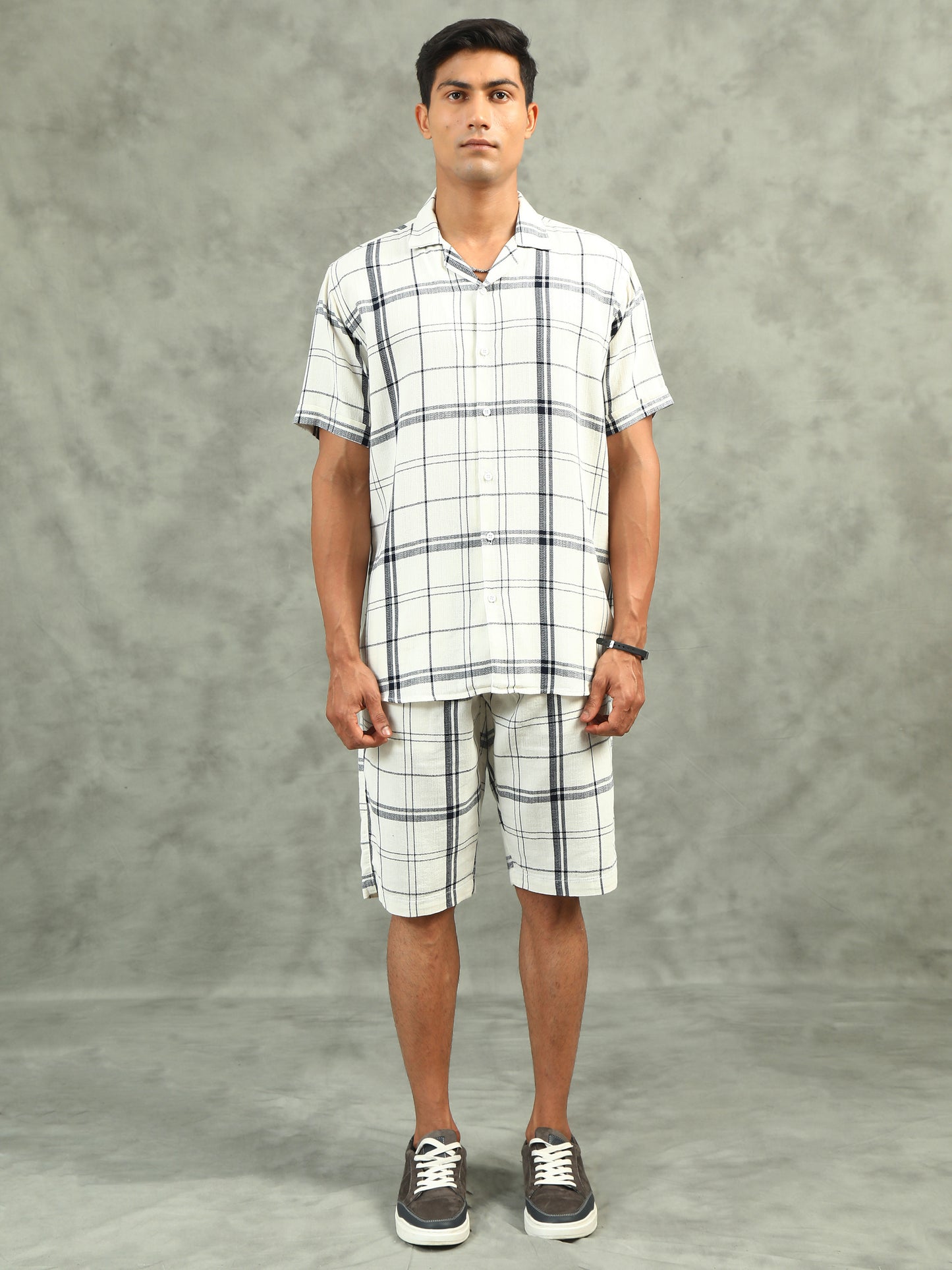 Checkered White Regular Fit Knee-Length Casual Co-ord Set