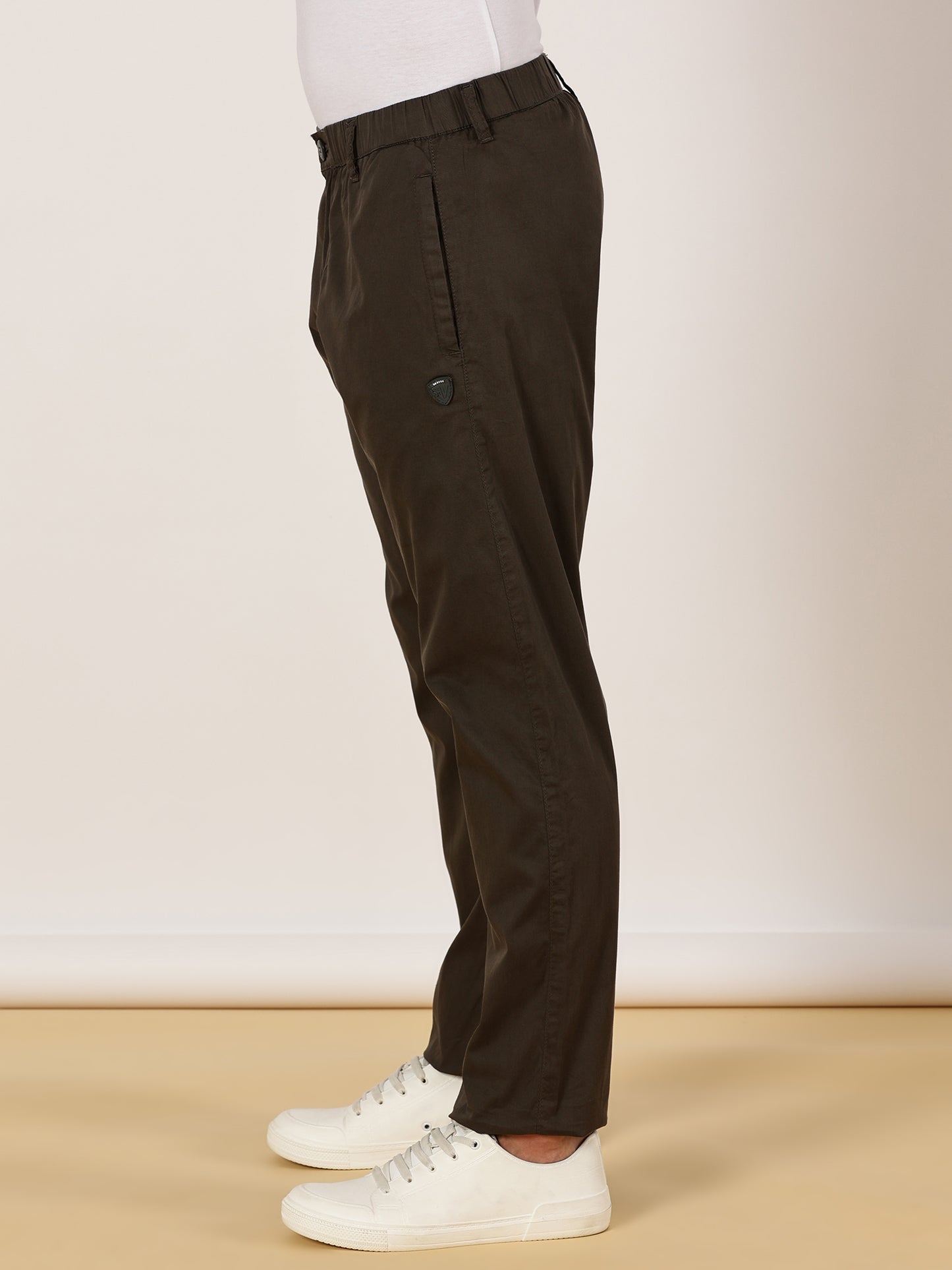Light Weight Elasticated Waist Zip Pocket Olive Lounge Pants
