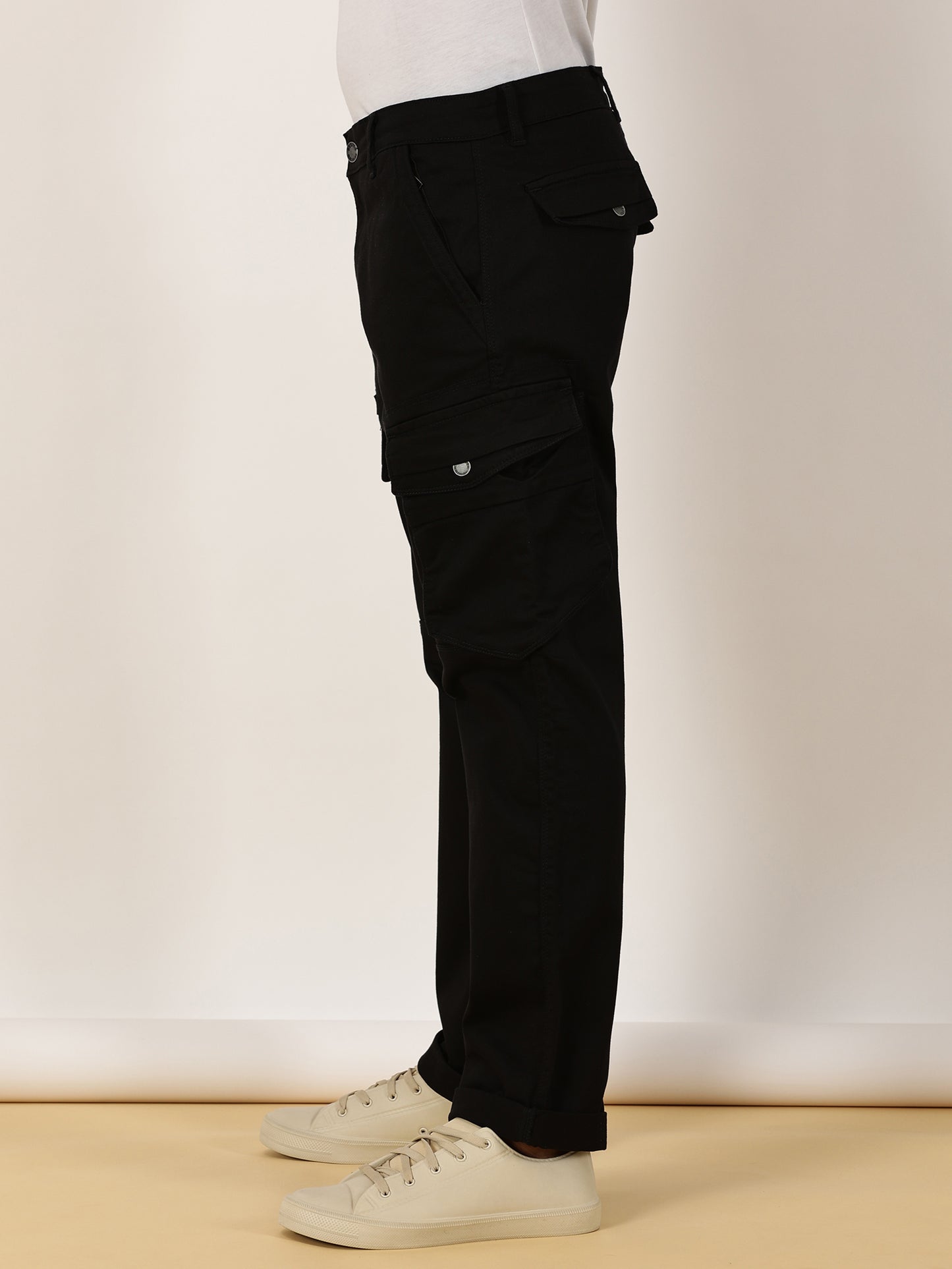 Zip Pocket Stretchable Black Cargo