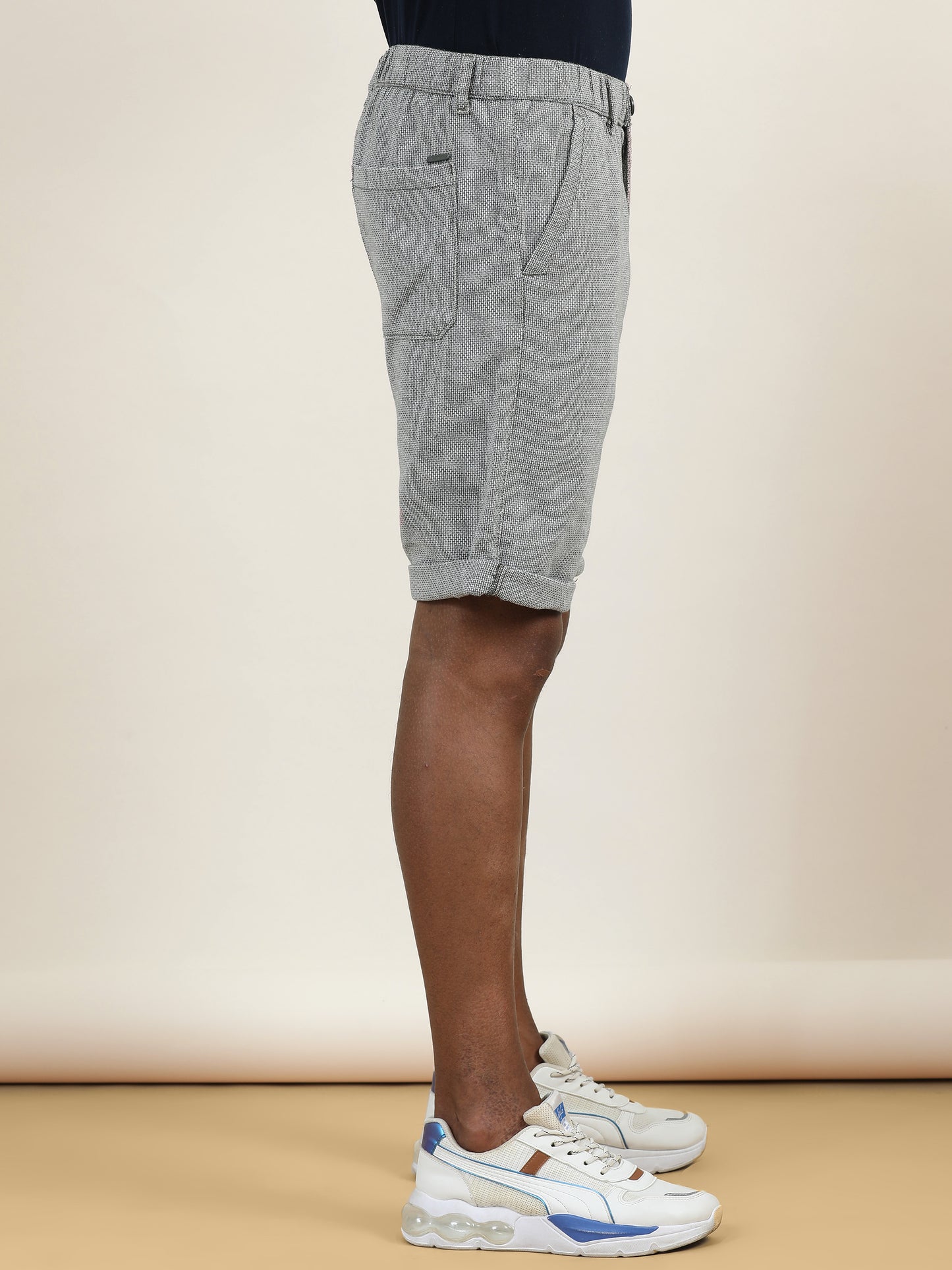 Yarn Dyed Elasticated Waist Olive Shorts