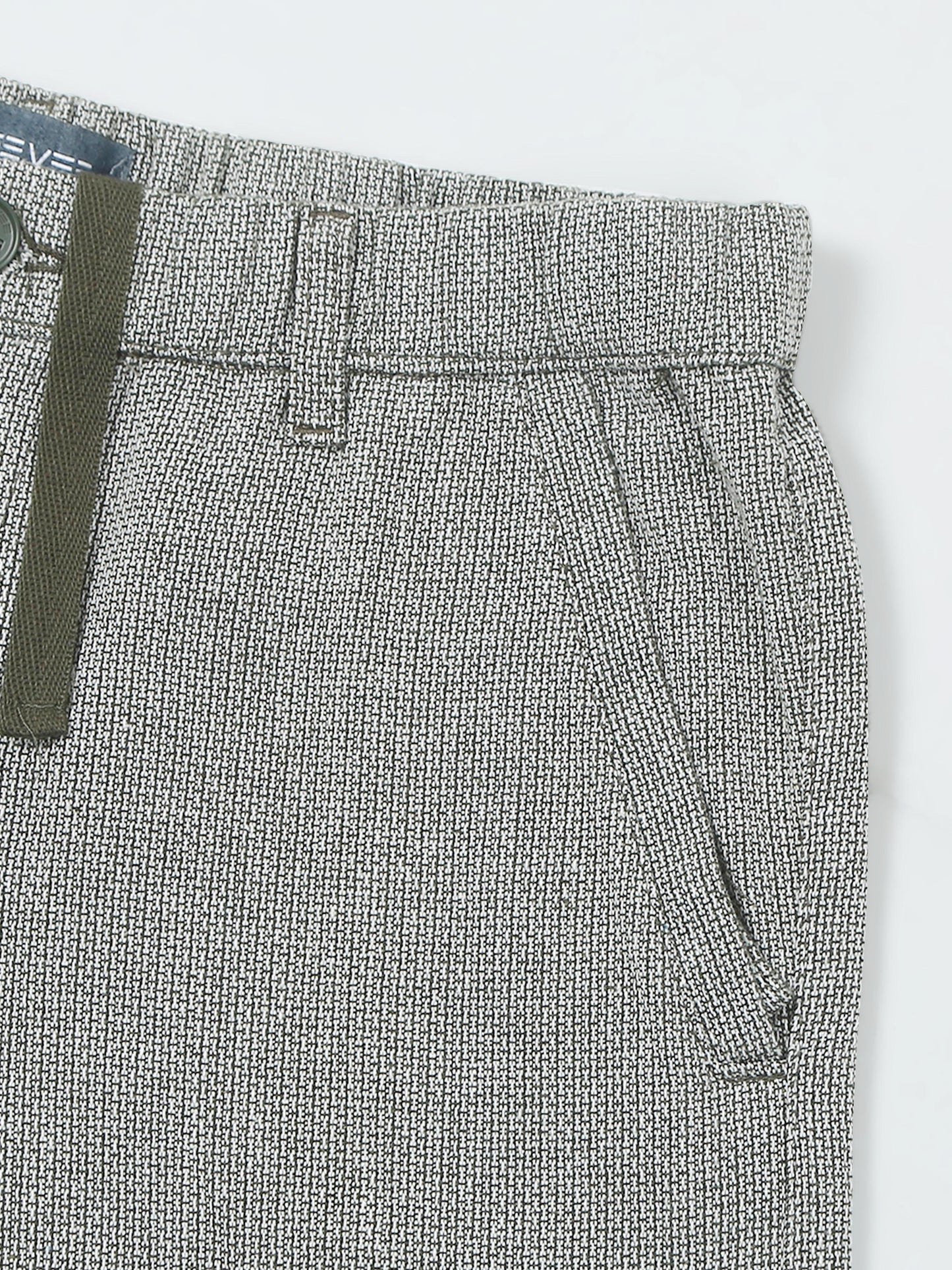 Yarn Dyed Elasticated Waist Olive Shorts