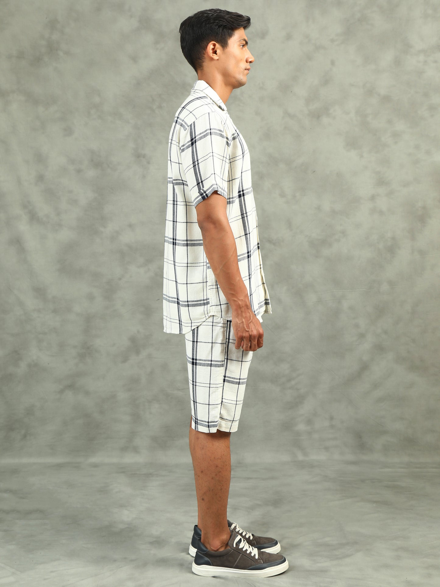Checkered White Regular Fit Knee-Length Casual Co-ord Set