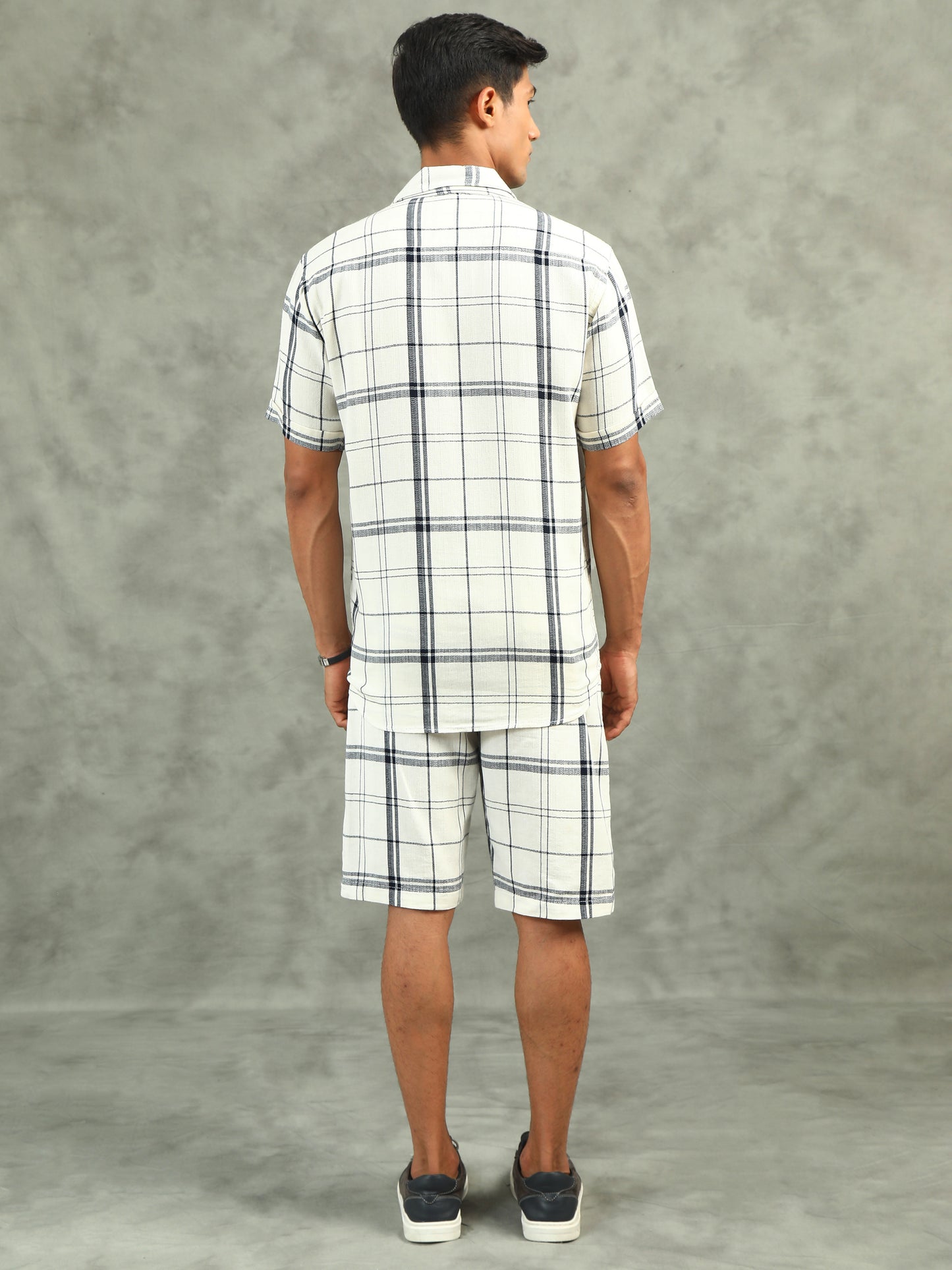 Checkered White Regular Fit Knee-Length Casual Co-ord Set