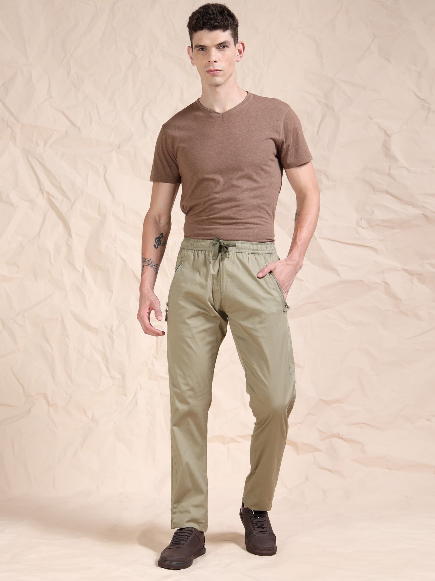 Olive Regular Fit Cotton Lycra Solid Pyjama