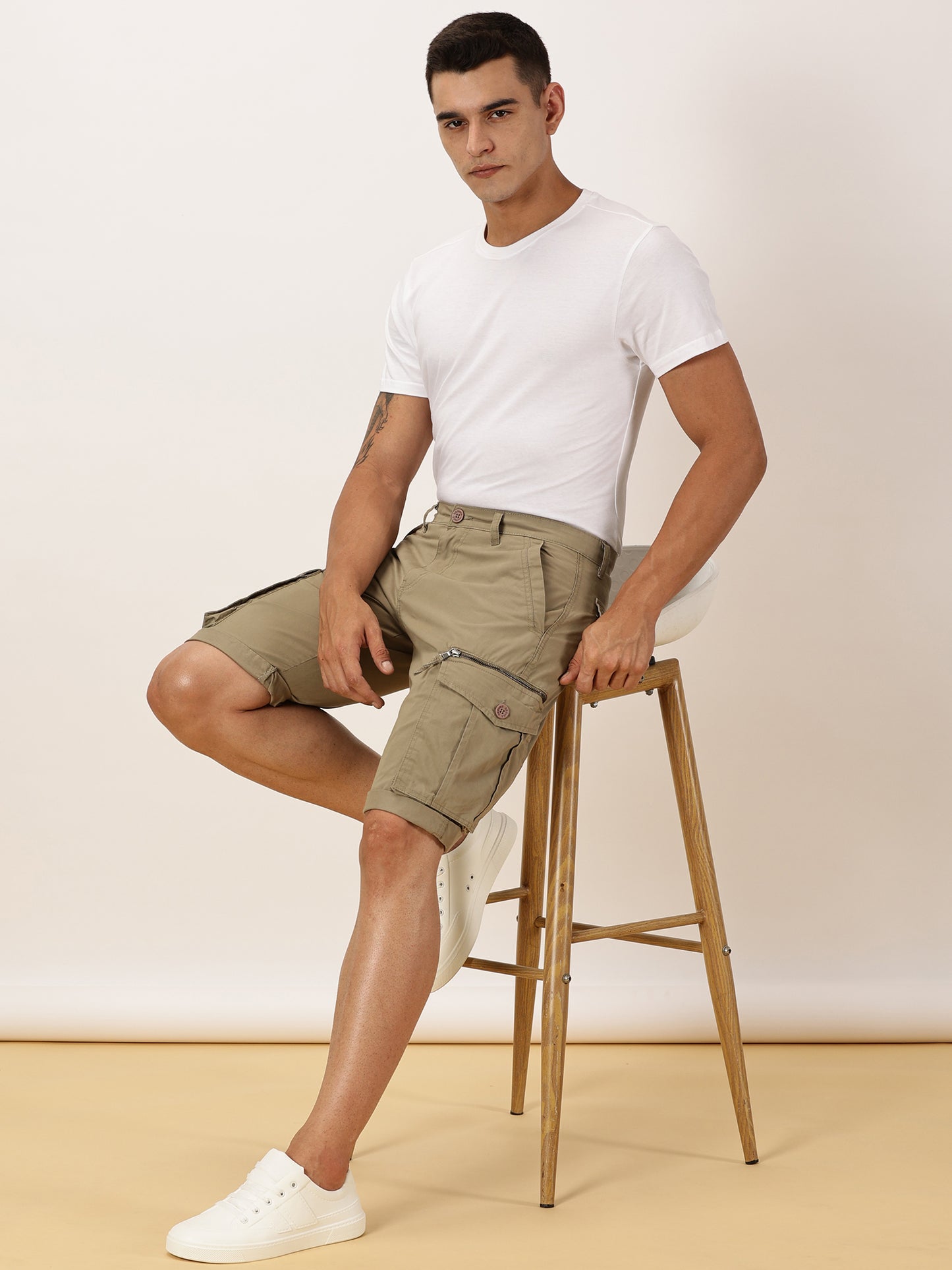 Multi Pockets Mud Cargo Shorts