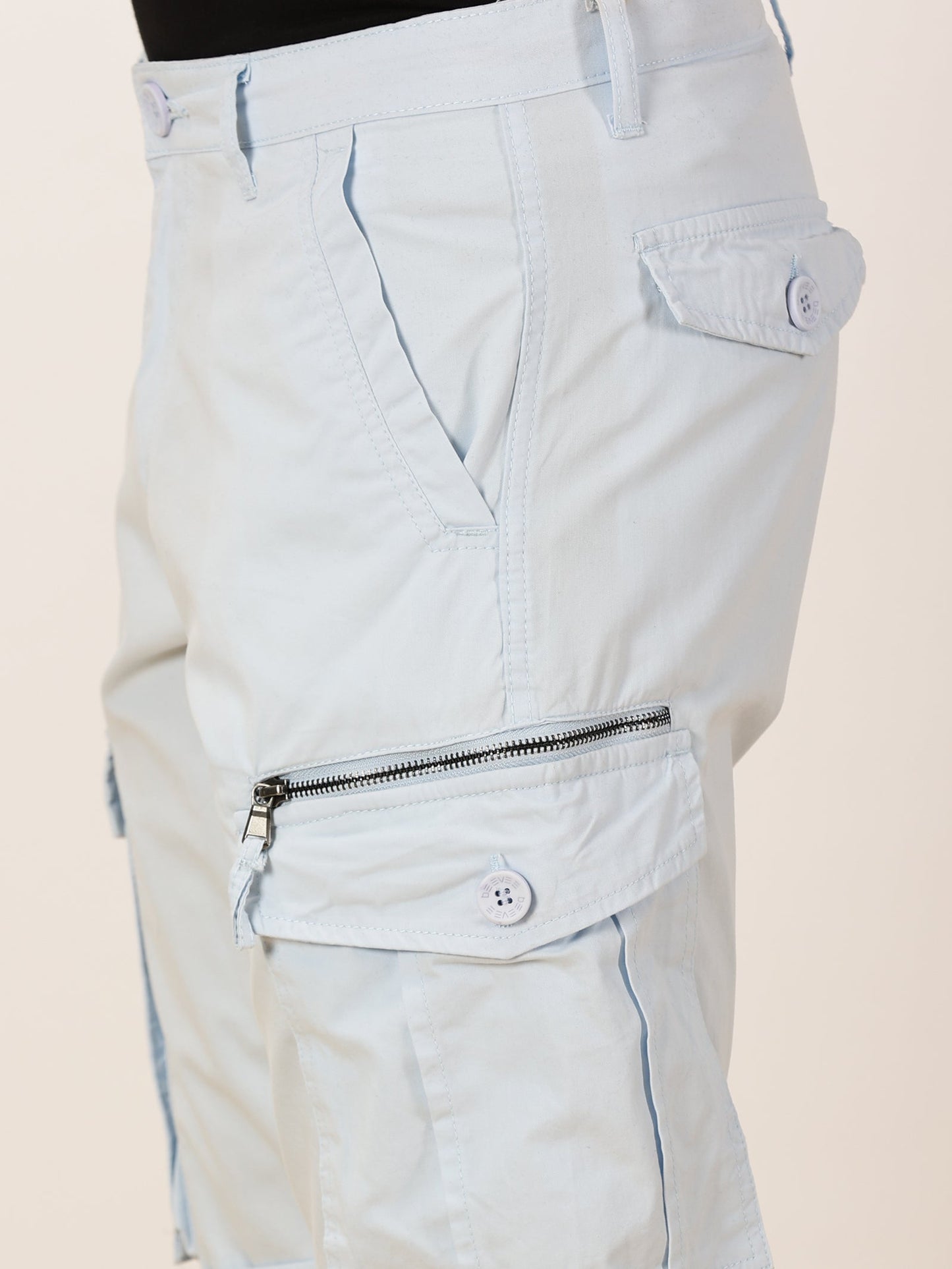 Multi Pockets Sky Cargo Shorts
