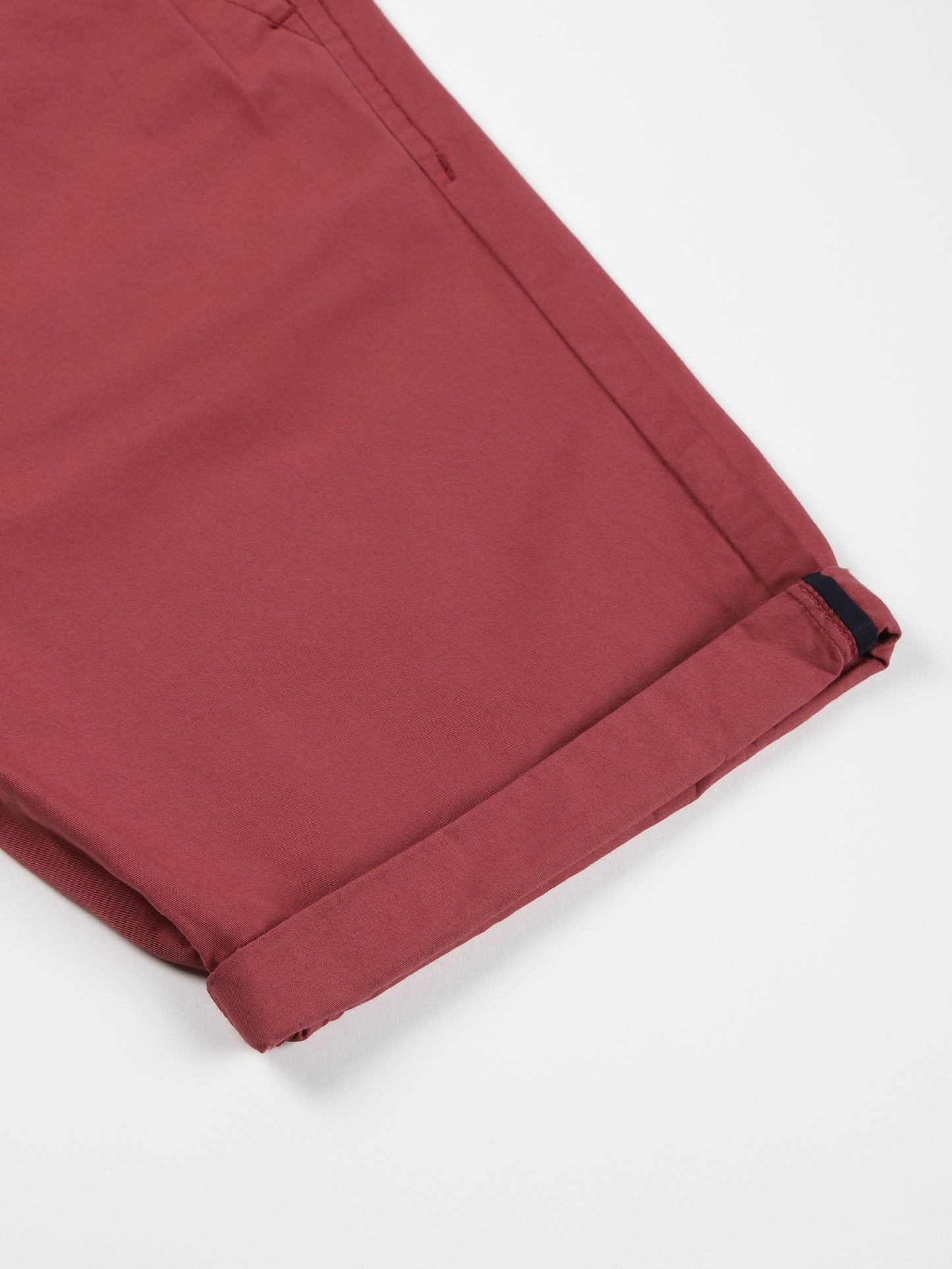 Plain Rust Shorts With Belt