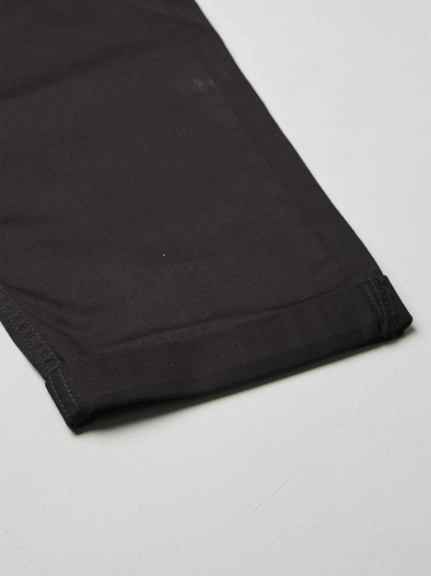 Zip Pocket Stretchable Black Cargo