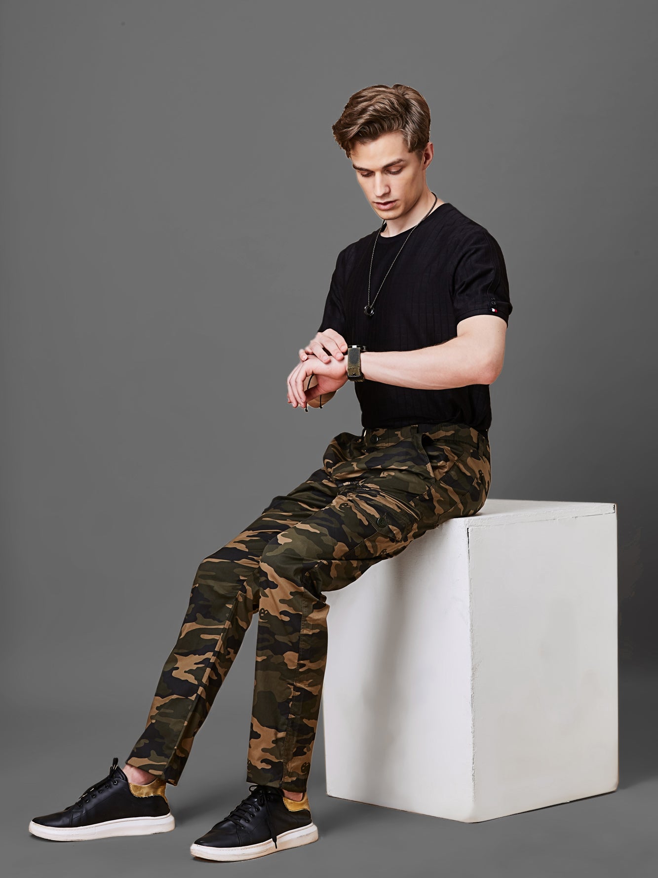 Elasticated Waist Multi Pocket Stretchable Camo Lounge Pants