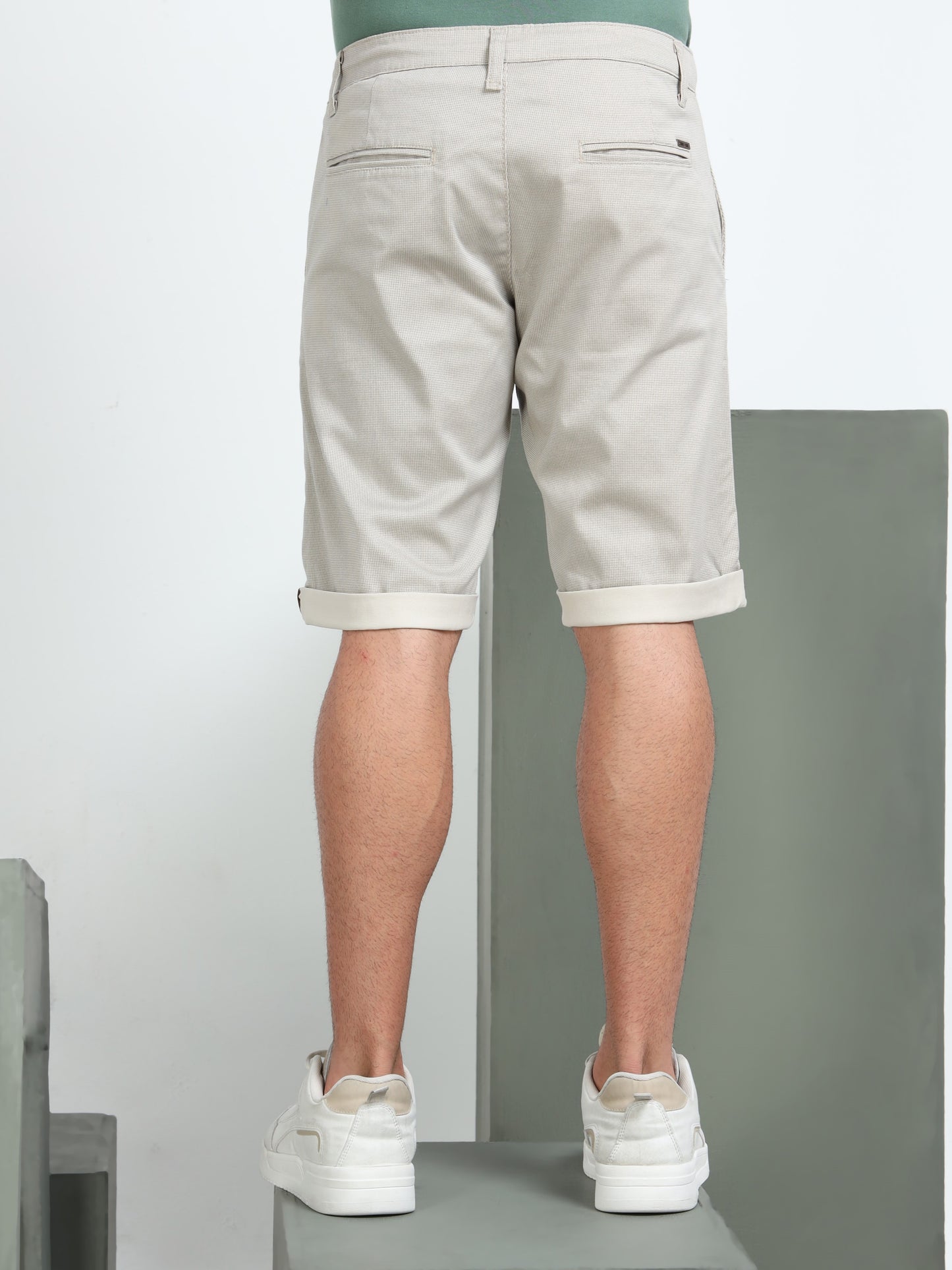 Men Cream Regular Shorts