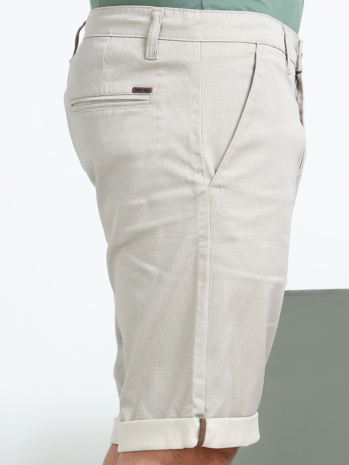 Men Cream Regular Shorts