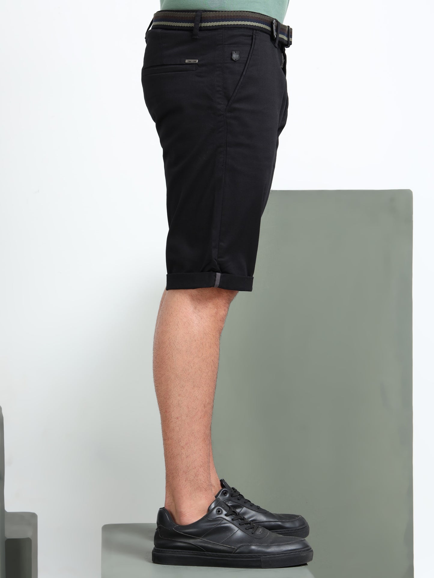 Solid Mid Rise Black Casual Shorts