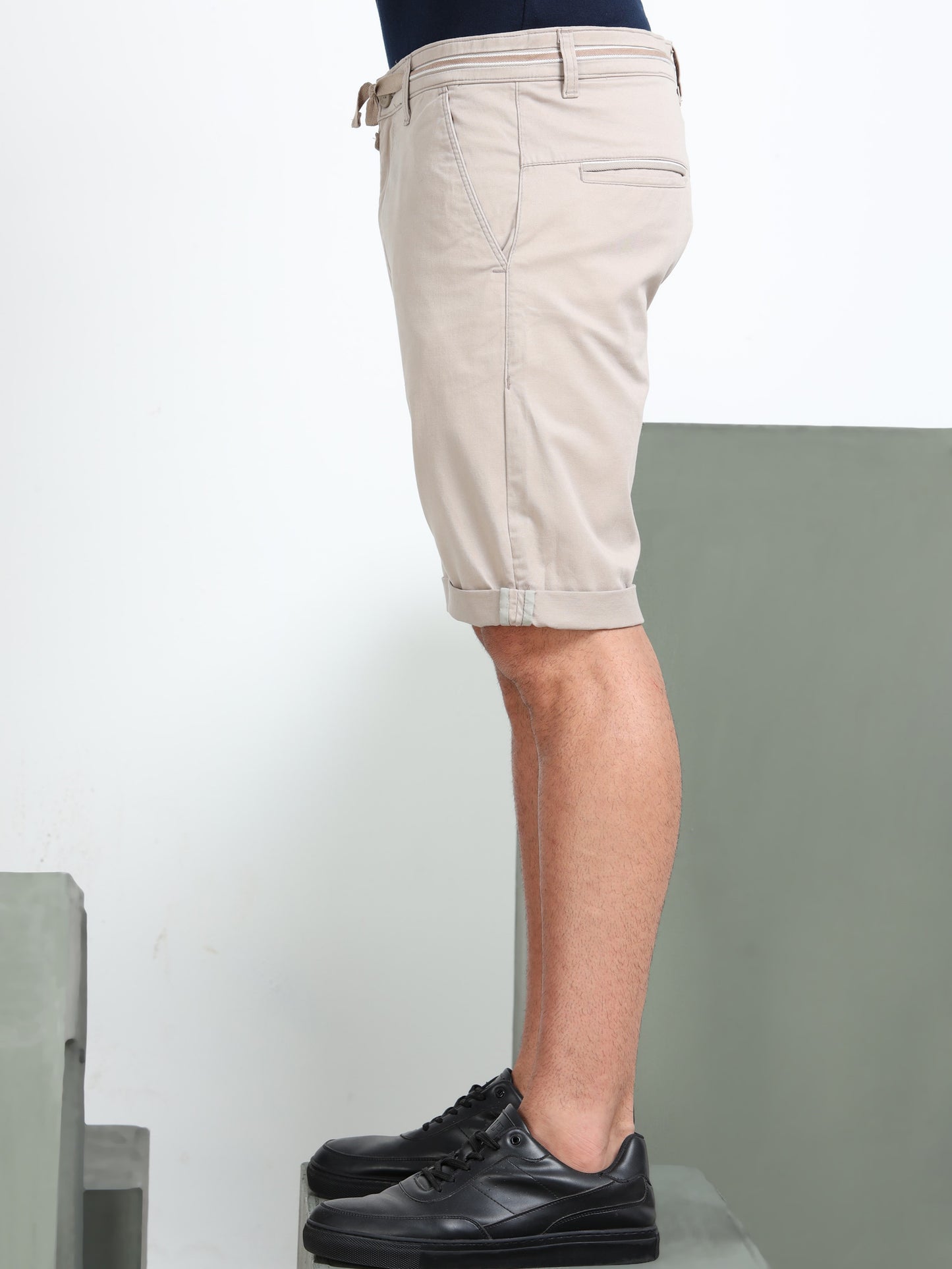Men's Light Grey Solid Cotton Lycra Mid-Rise Casual Shorts