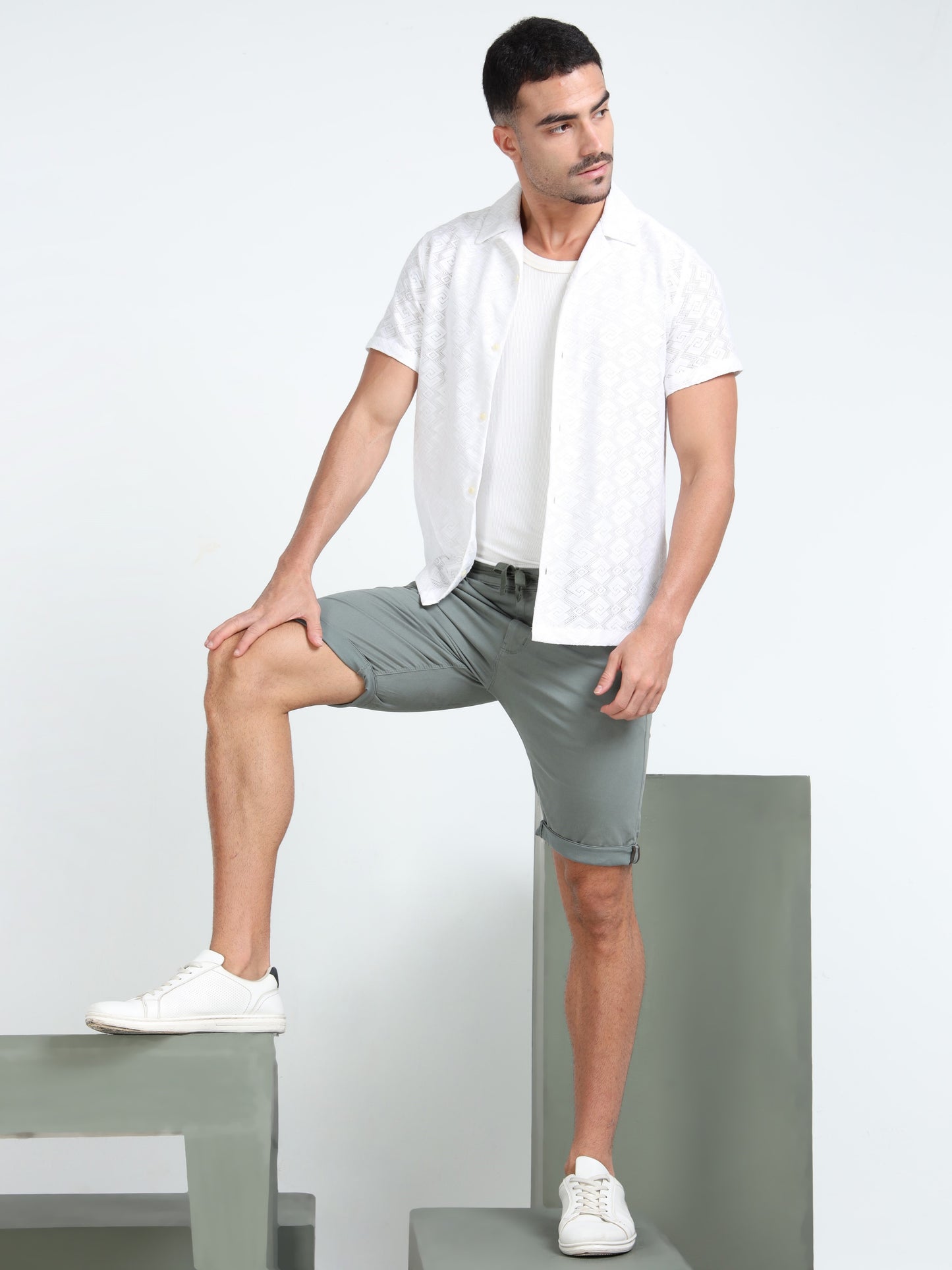 Cross Pocket F Green Shorts with Drawstring