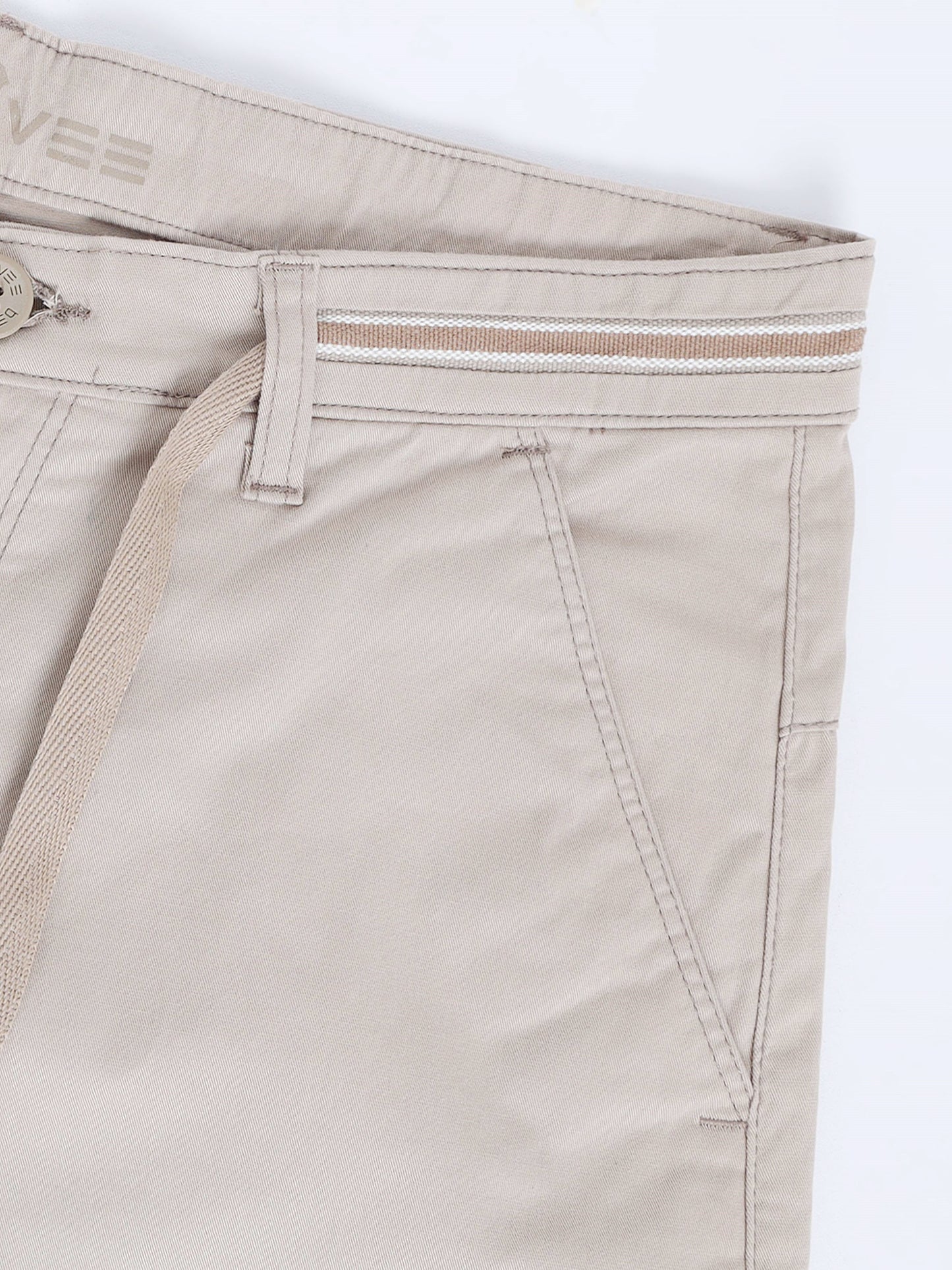 Men's Light Grey Solid Cotton Lycra Mid-Rise Casual Shorts