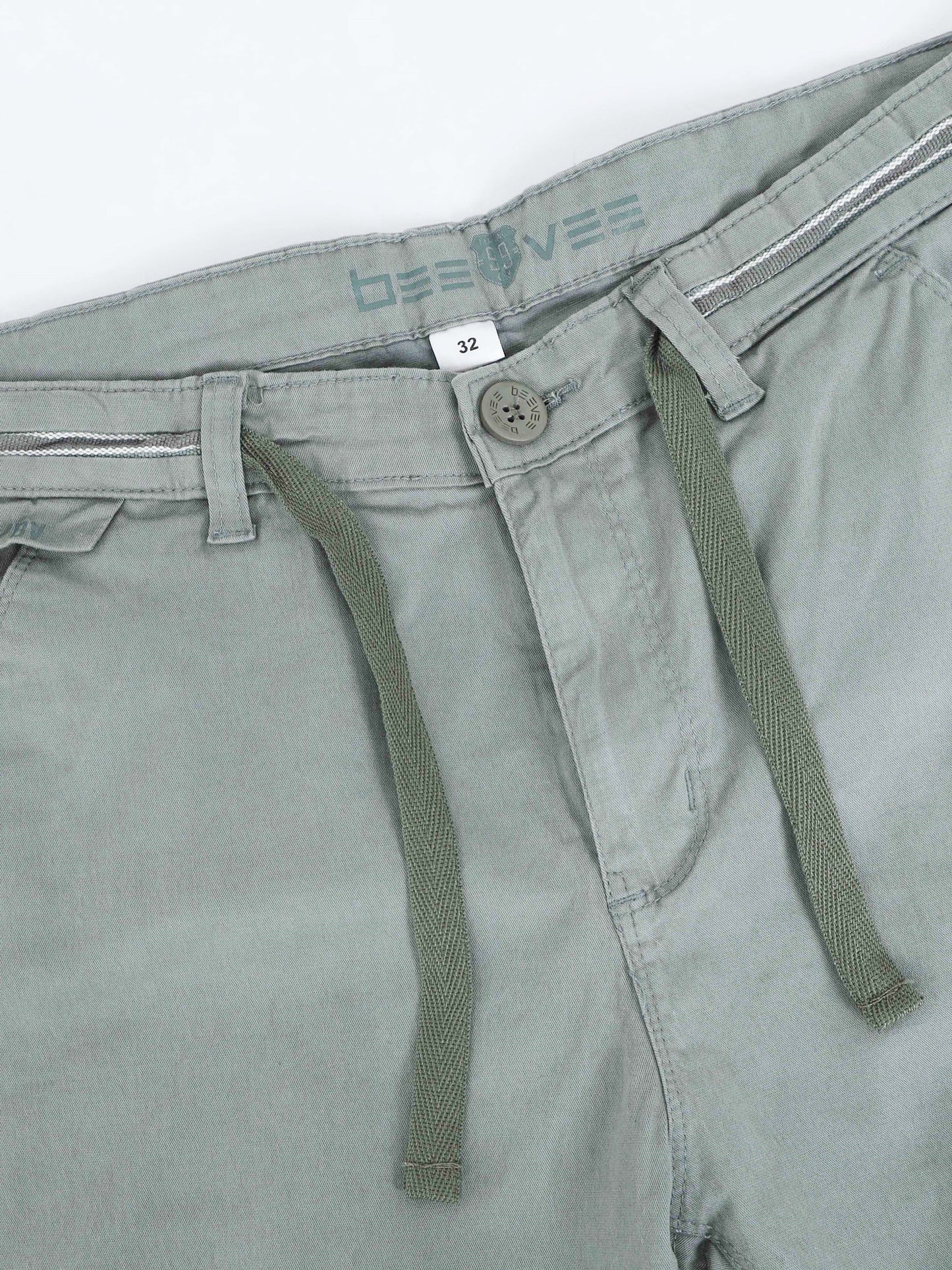 Men's Green Solid Cotton Lycra Mid-Rise Casual Shorts