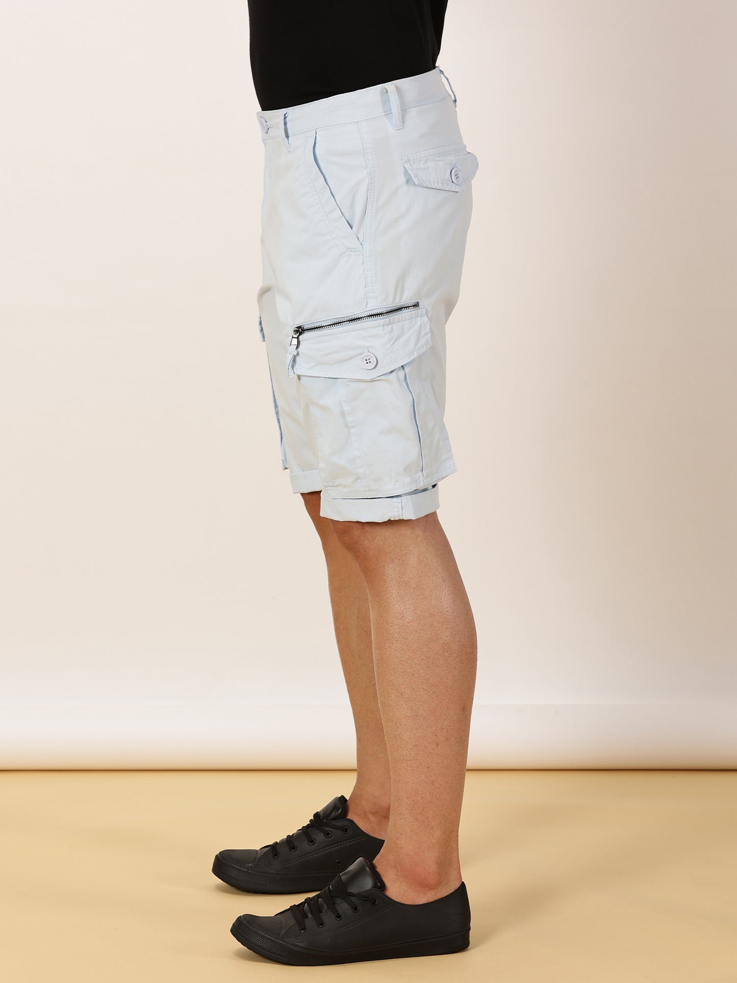 Multi Pockets Sky Cargo Shorts