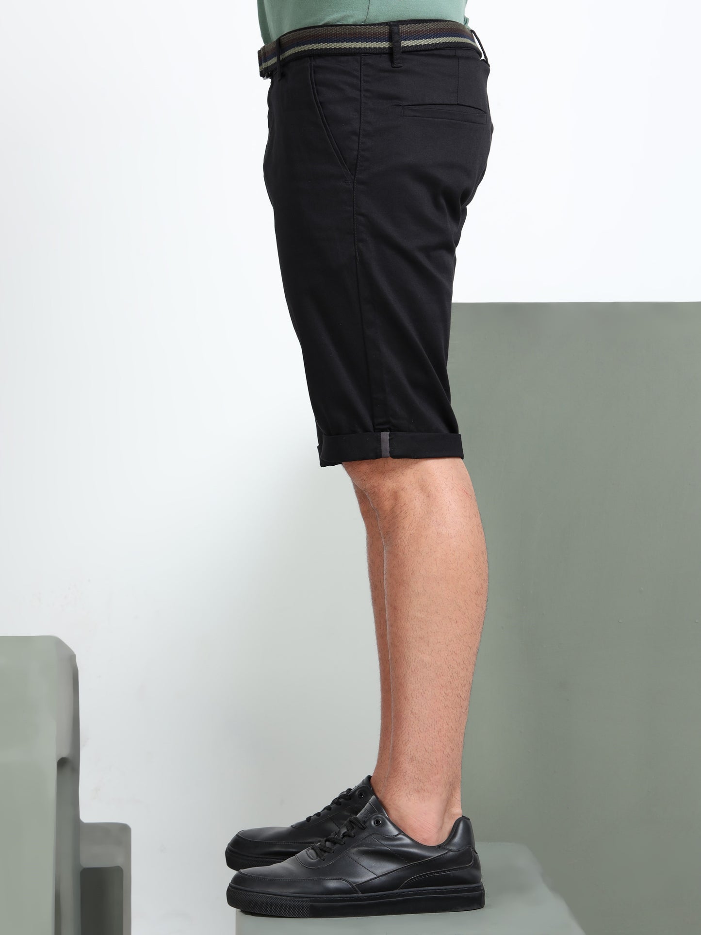Solid Mid Rise Black Casual Shorts