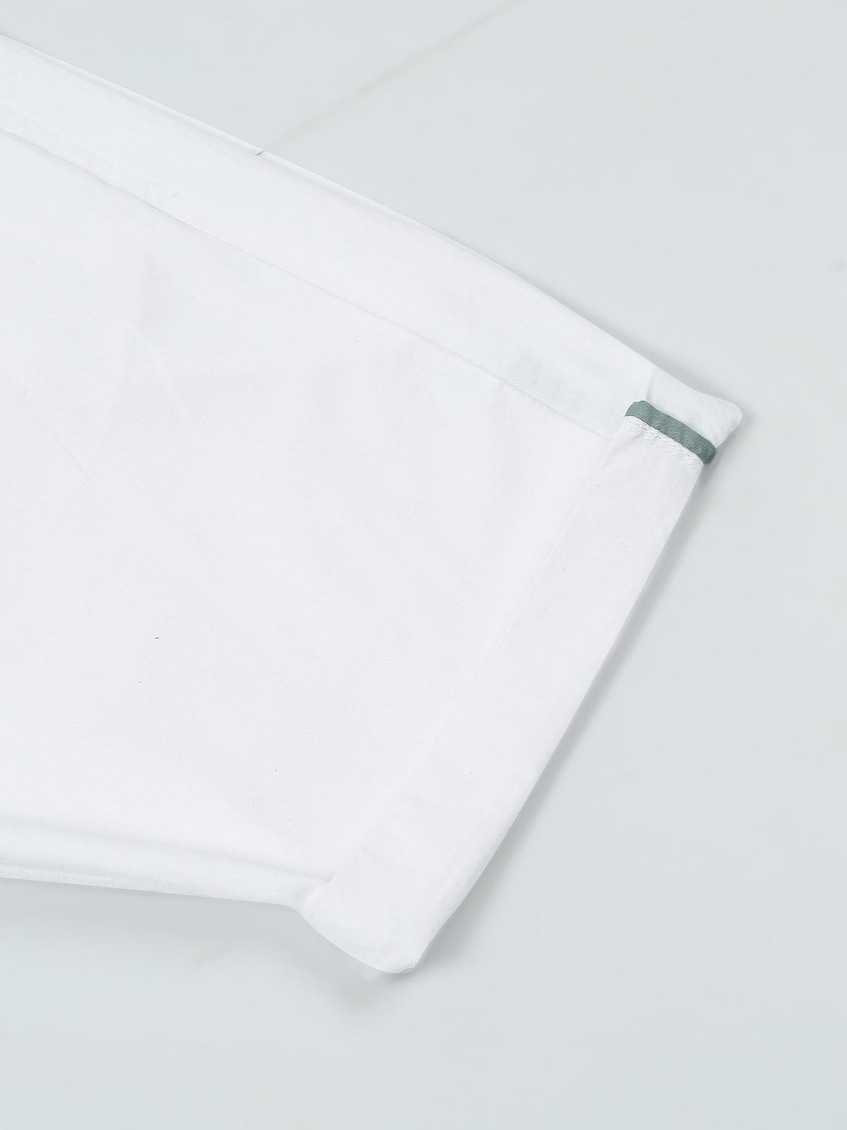 BEEVEE Men's White Regular Fit Solid Shorts