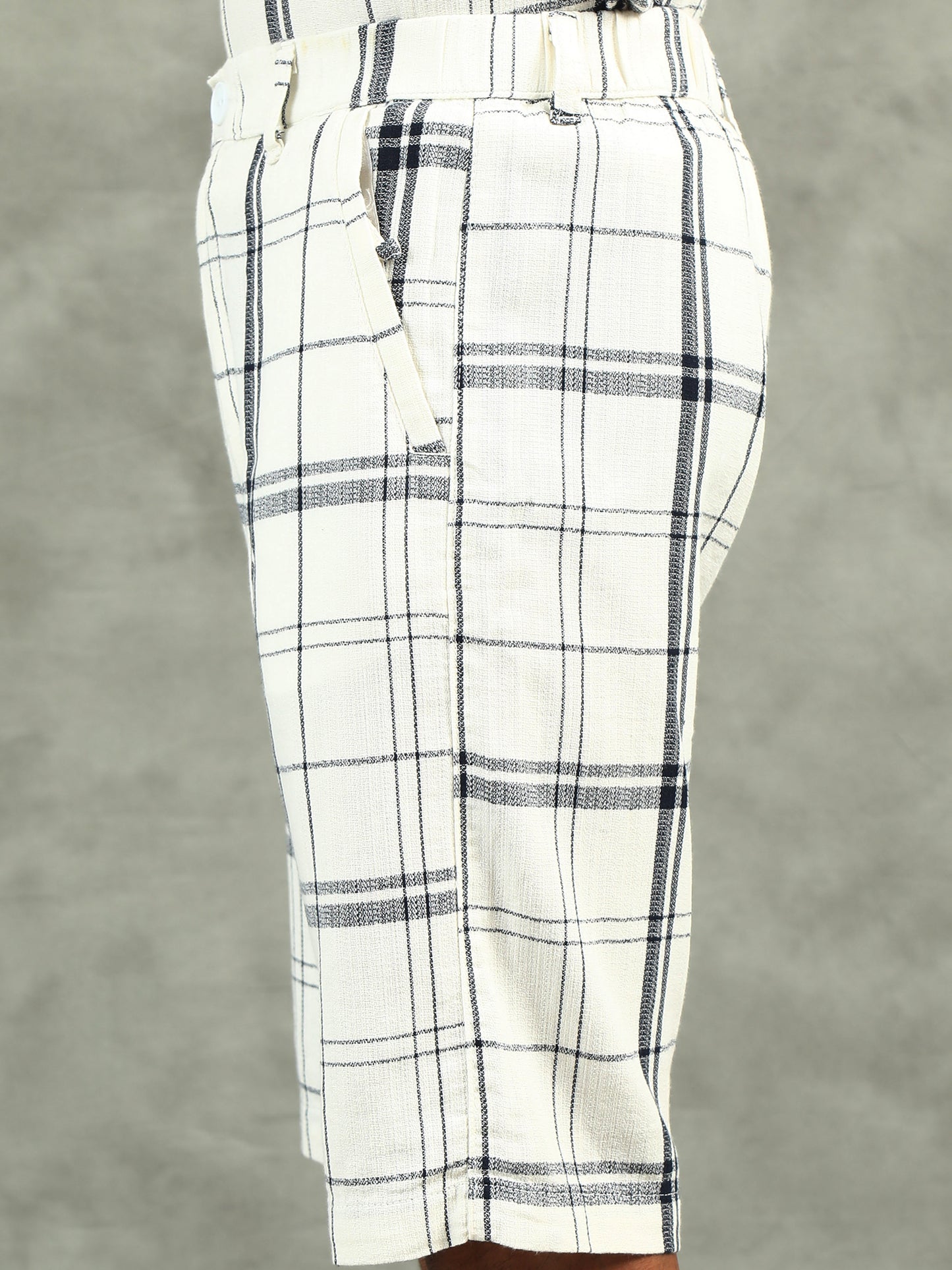Checkered White Regular Fit Knee-Length Casual Co-ord Set