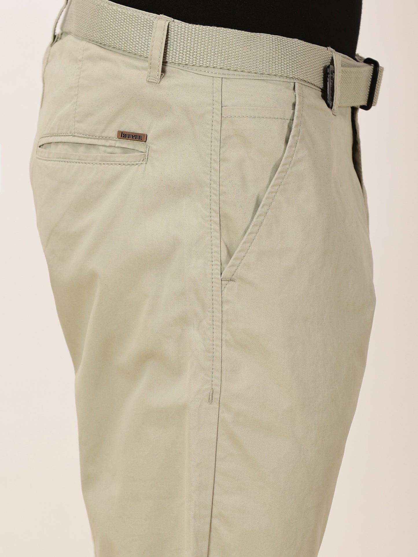 Pista Regular Fit Solid Shorts With Belt
