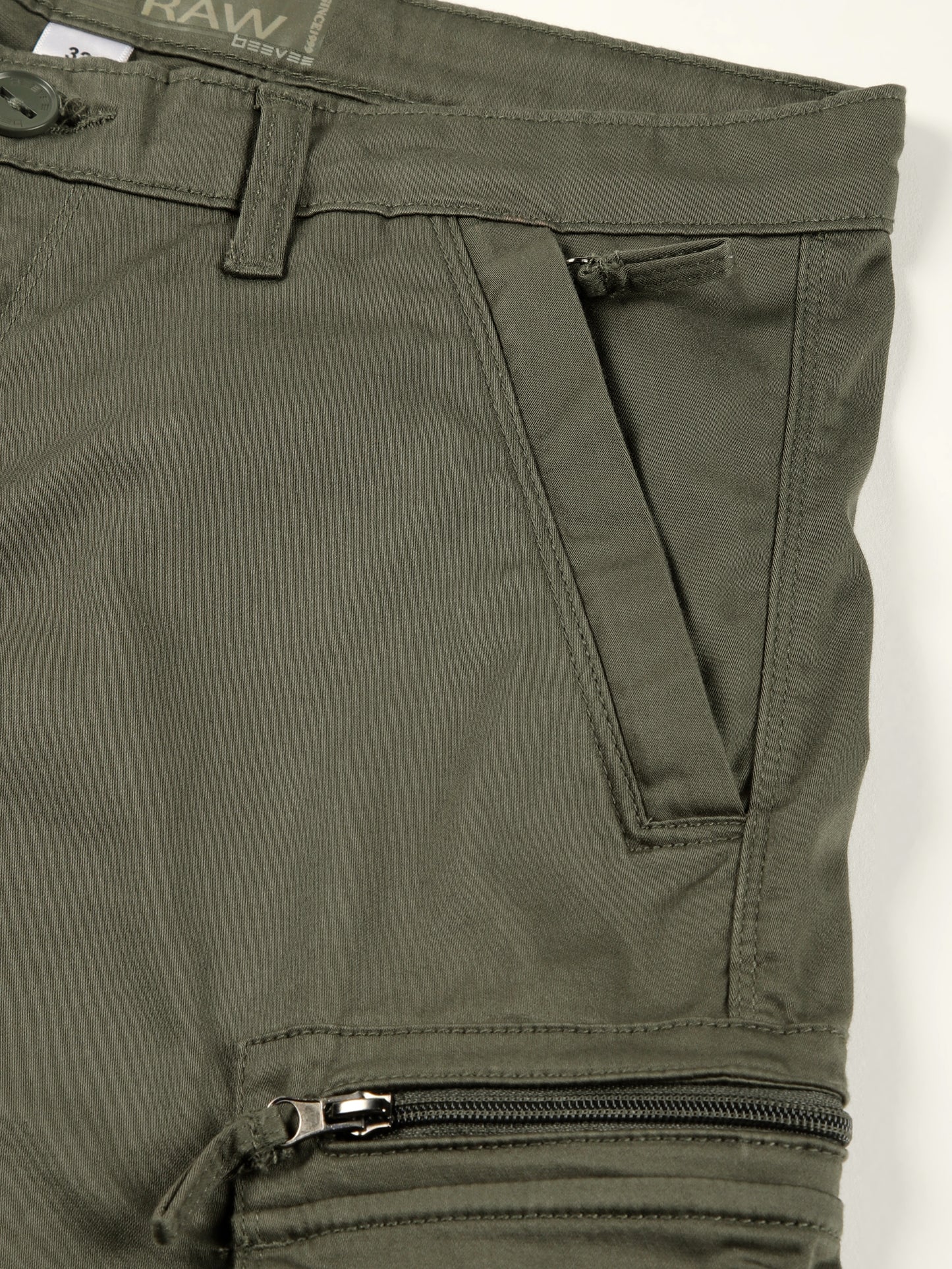 Multi Pocket Stretchable Green Cargo Shorts