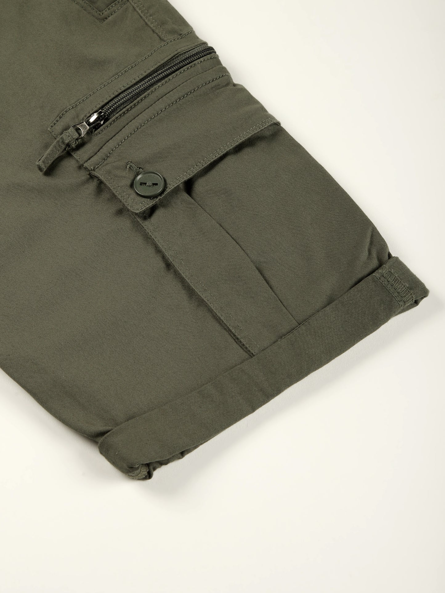 Multi Pocket Stretchable Green Cargo Shorts