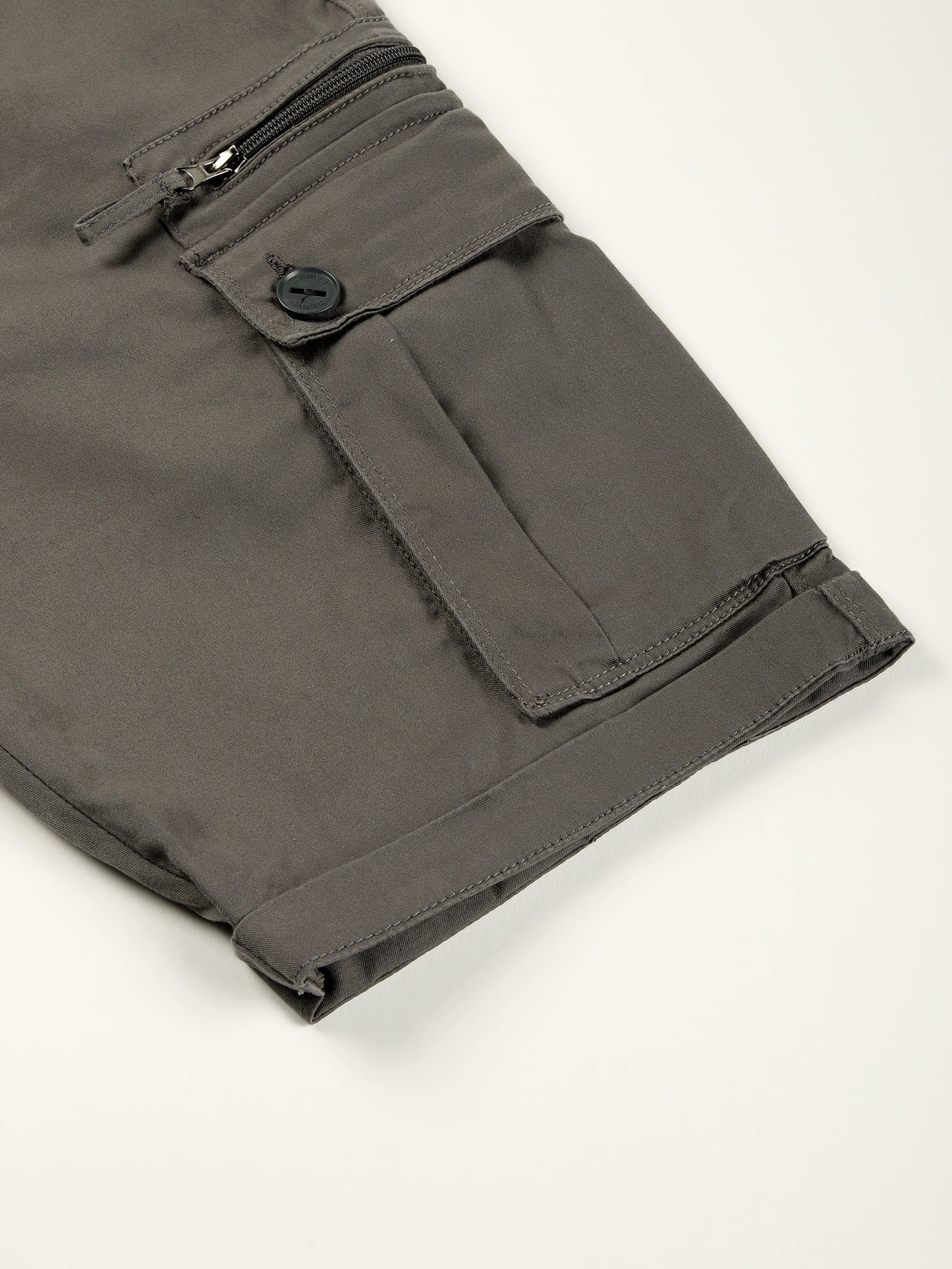 Multi Pocket Stretchable Grey Cargo Shorts