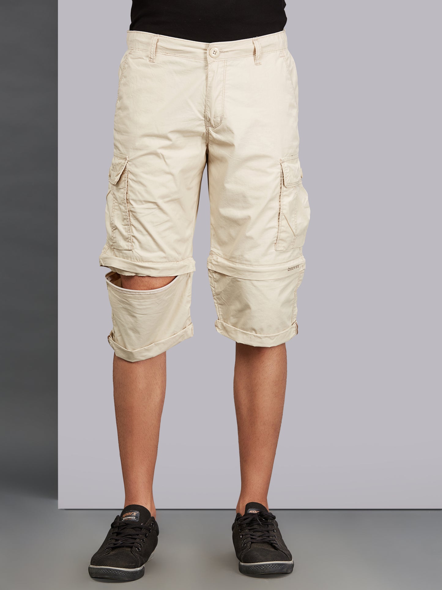 Detachable Cargo Pocket Beige Shorts